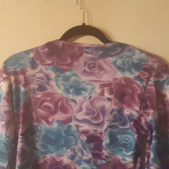 HONG DA LI RAN BLOUSE - Picture 5 of 5